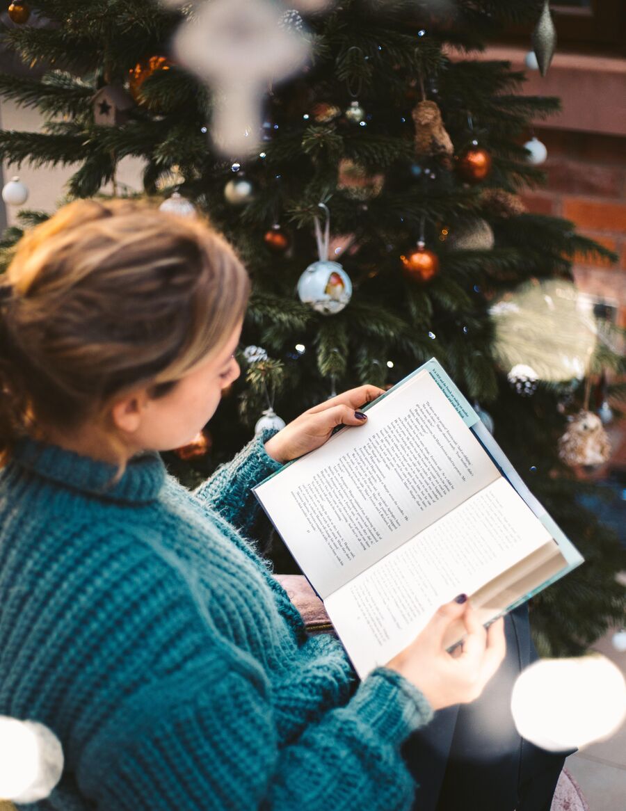 Juletræ og højtlæsning